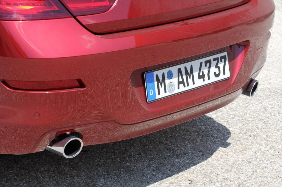  BMW 6-Series Coupe 2012 года  (фото 63 из 207)